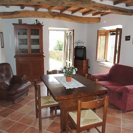 Scorci Di Pietra Сasa de vacaciones *