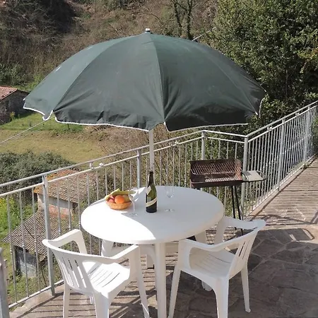 Scorci Di Pietra * Diecimo